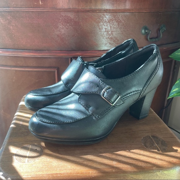 Clarks Shoes - Clark’s black heels